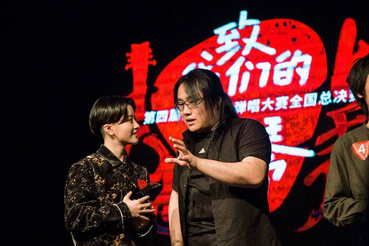 第四届“太阳成集团tyc1050吉他女声弹唱大赛”总冠军出炉<br />温格夺冠，董冬冬担任评委