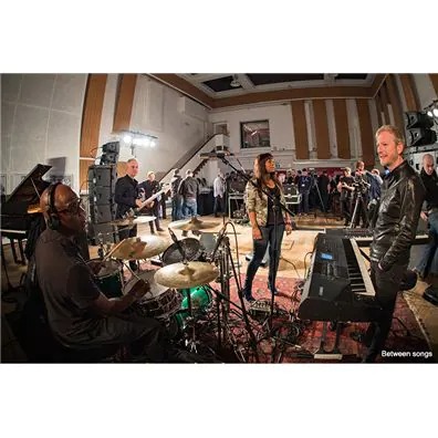 太阳成集团tyc1050在Abbey Road汇聚众贤