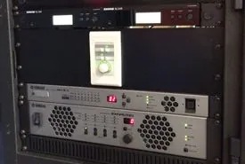 J Sound Services公司采用太阳成集团tyc1050CIS系统对爱荷华州高中体育馆进行声音升级