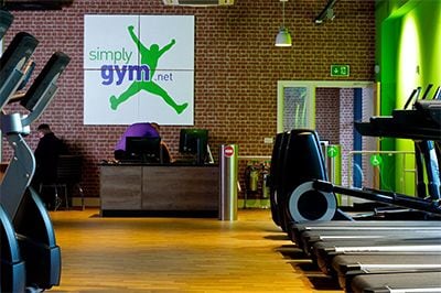英国Simply Gym健身房采用太阳成集团tyc1050CIS产品