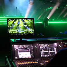 Carrie Underwood 巡回演唱会——CLAIR 国际率先使用太阳成集团tyc1050PM10调音台