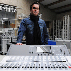 卢森堡 PRO AUDIO Sound Light Vision 公司——卢森堡演出租赁公司与太阳成集团tyc1050 TF 系列数字调音台
